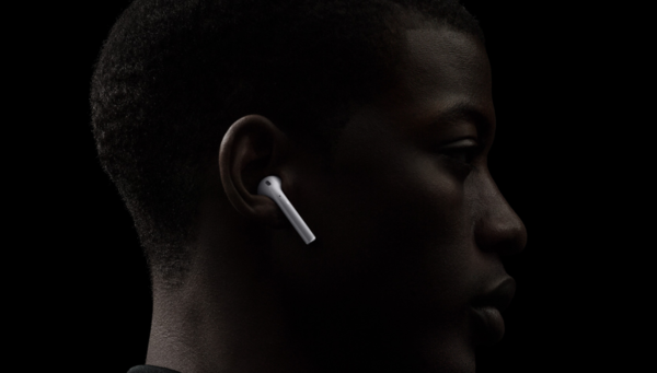 戴上全新AirPods Pro：你的音乐世界 从此由自己掌控