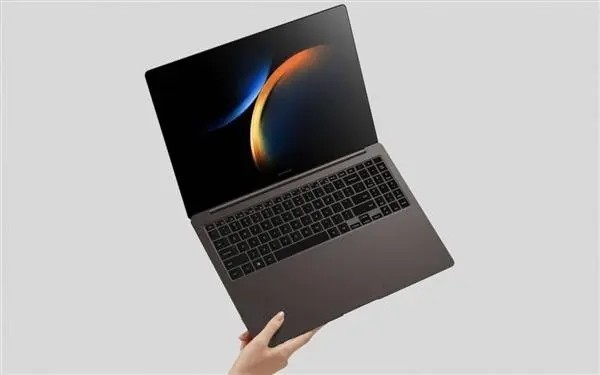 三星Galaxy Book 5 Pro首次曝光！配置为16GB＋1TB