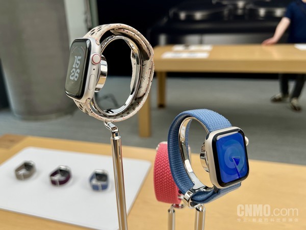 Apple Watch S9/Ultra 2上手：S9 SiP加持 玩法更多元