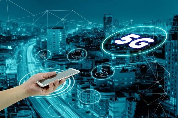 我国5G基站超81.9万个 5G手机终端连接数占全球8成