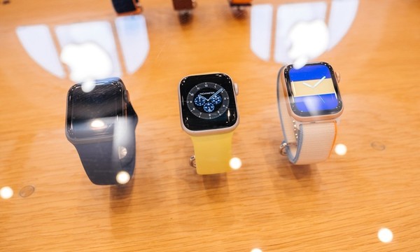 苹果新专利曝光！正开发装有电池的Apple Watch表带