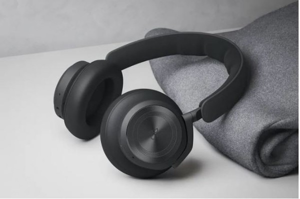 B&O发布Beoplay HX头戴降噪耳机 续航可达35小时