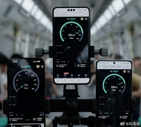 网友地铁实测苹果和华为5G网络 iPhone 5G网络0Mbps