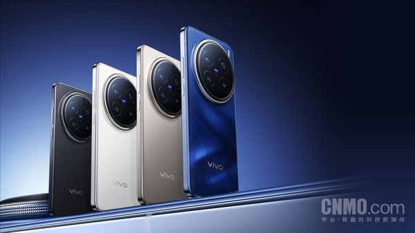 vivo X200 Ultra新曝光：圆环三摄+超声指纹解锁